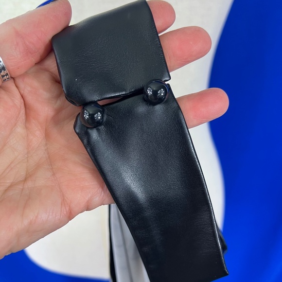 NWT🤩 |•FASHION NOVA•| All Eyes On Me Jumpsuit Size Large - Picture 5 of 13